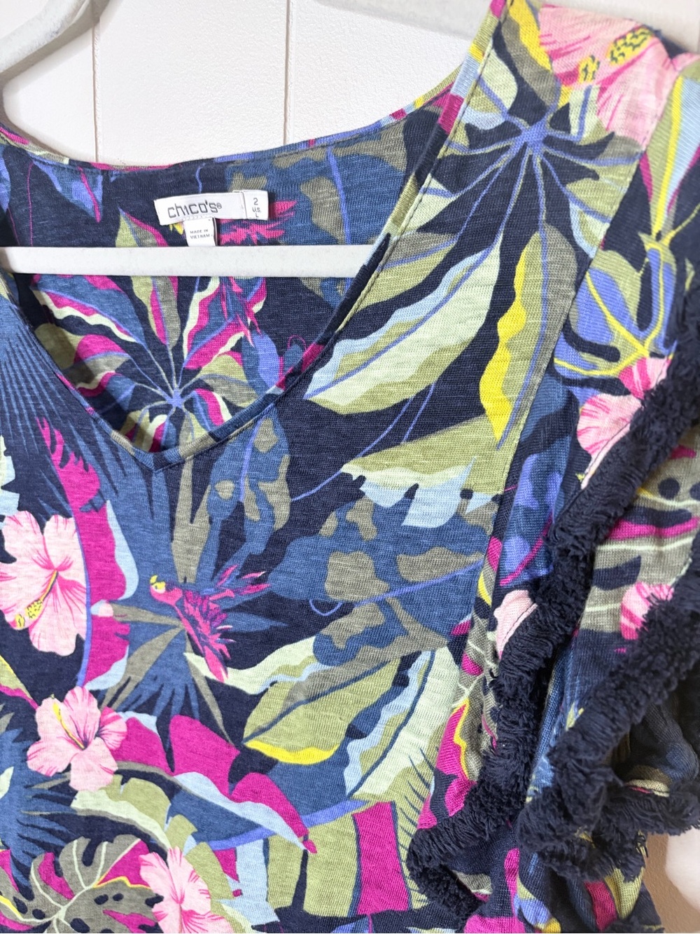 Chico's Navy Tropical Floral Ruffle Sleeve Blouse Fringe Trim Large / 2 - Picture 2 of 10